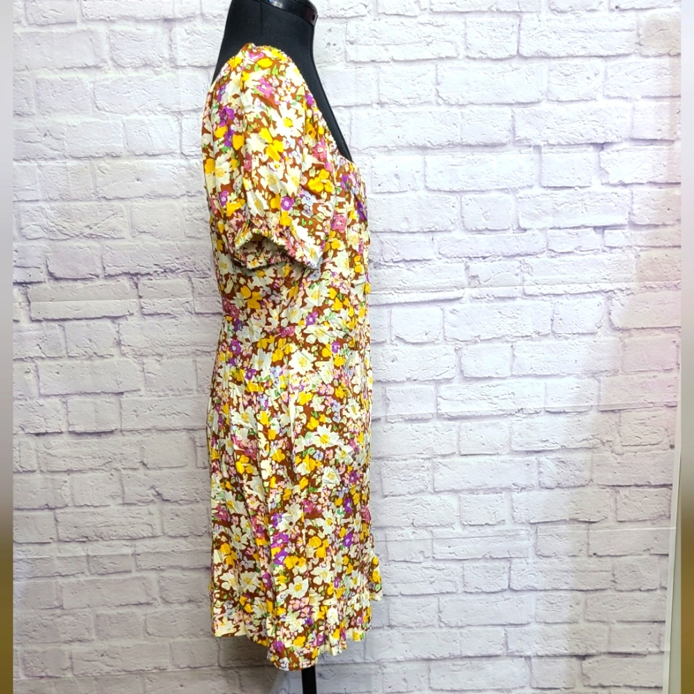 Sanctuary Fresh Breeze Floral Dress in Sunny Field 10 - Picture 3 of 6